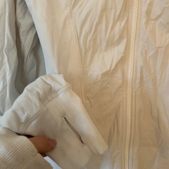 Lululemon Jacket - Picture 3 of 7